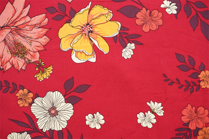 Big Floral Tropical Design 100% Viscose Challis Printed Fabric