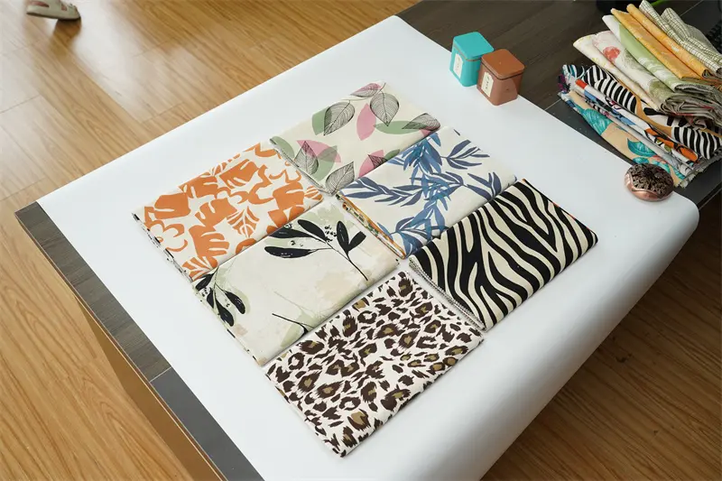 70%Rayon 30%Linen Plain Weave Printed Fabric