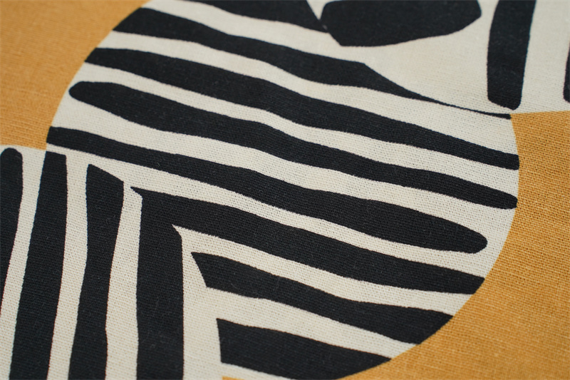 70Rayon 30Linen Plain Weave Printed Fabric01