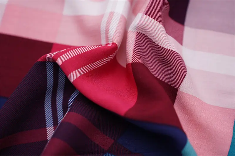 100%Rayon Viscose 45s Poplin Check Designs Printed Fabric