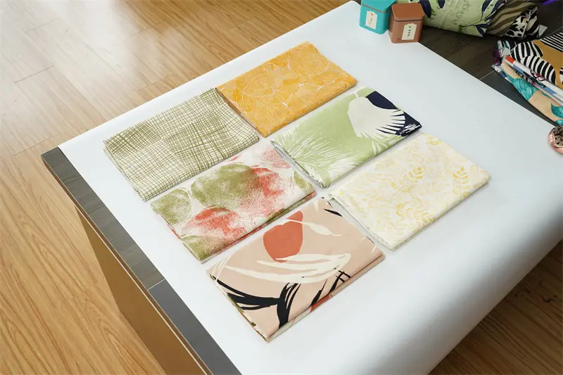 70%Rayon 30%Linen Plain Weave Printed Fabric