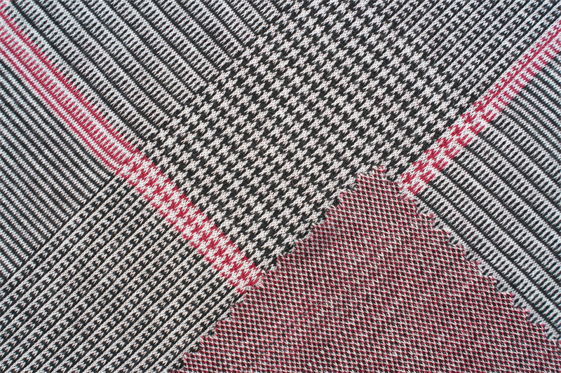 100% Polyester Houndstooth Fabric Jacquard Brushed Knitted Fabric